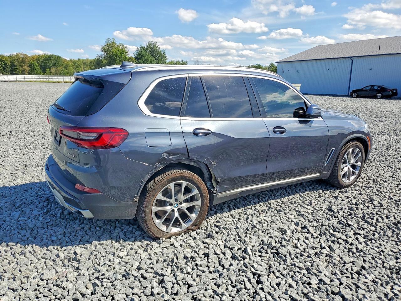 2019 BMW X5 - Image 3