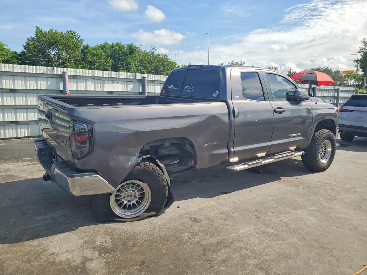 2016 Toyota Tundra Sr5 - Фото 3