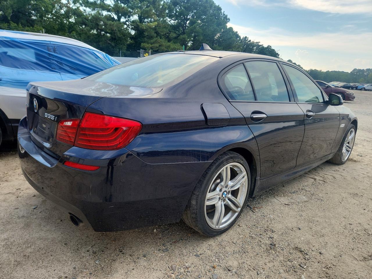 2016 BMW 535 Xi - Фото 3