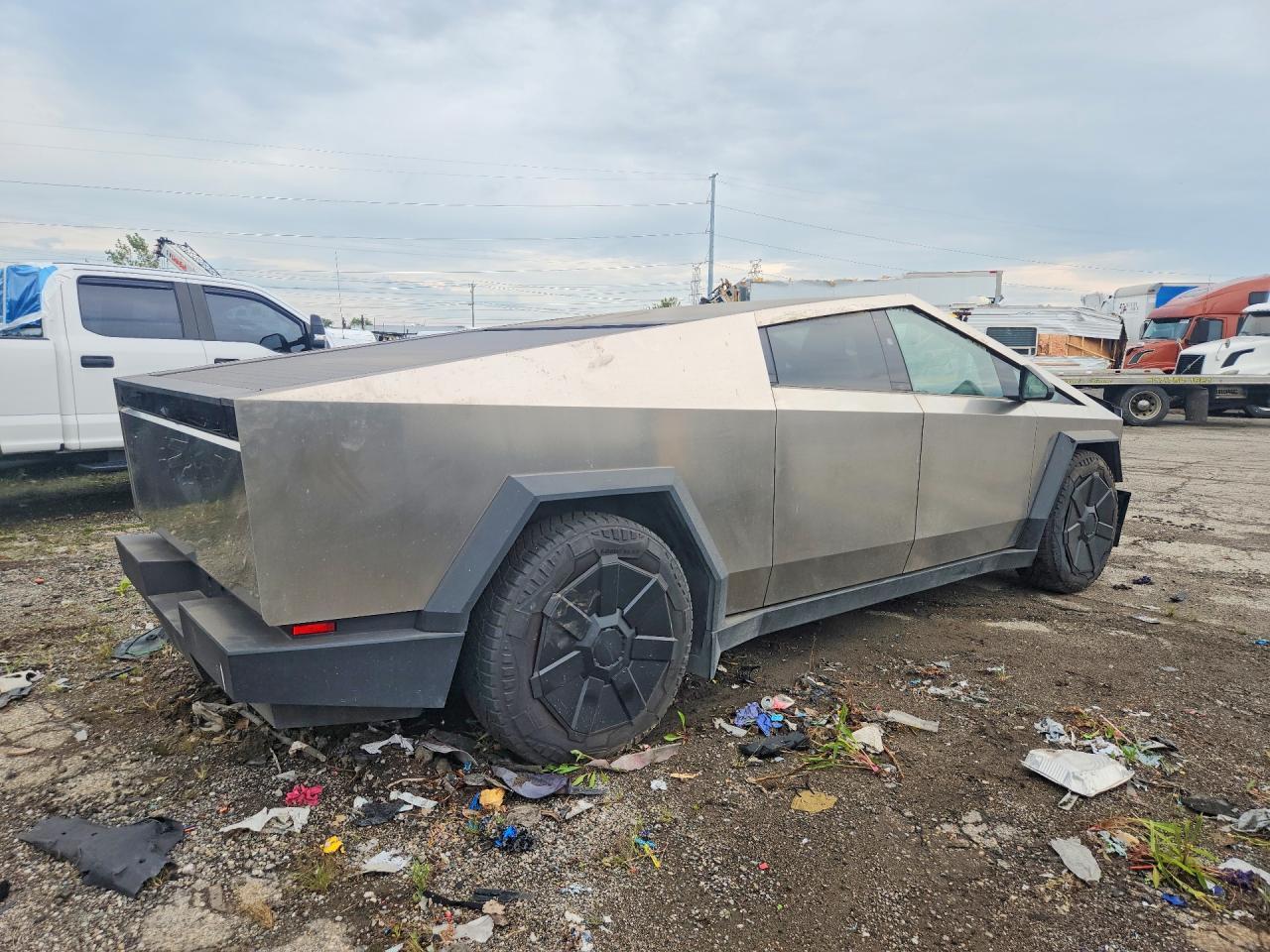 2024 Tesla Cybertruck - Фото 3