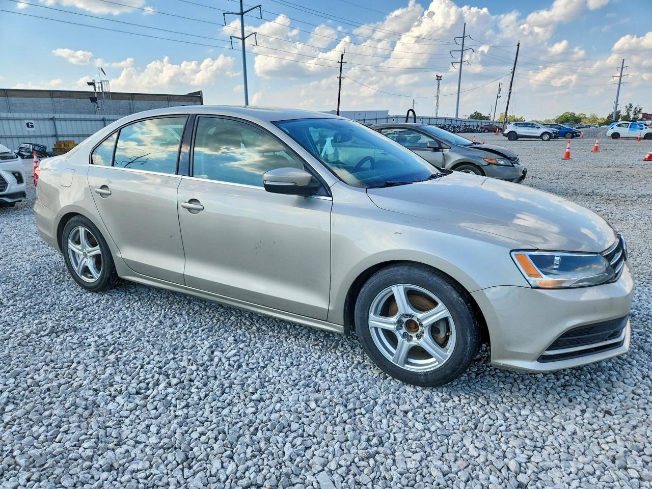 2015 Volkswagen Jetta Tdi - Image 4