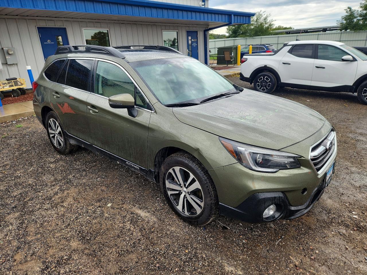 2019 Subaru Outback 2.5I Limited - Image 4