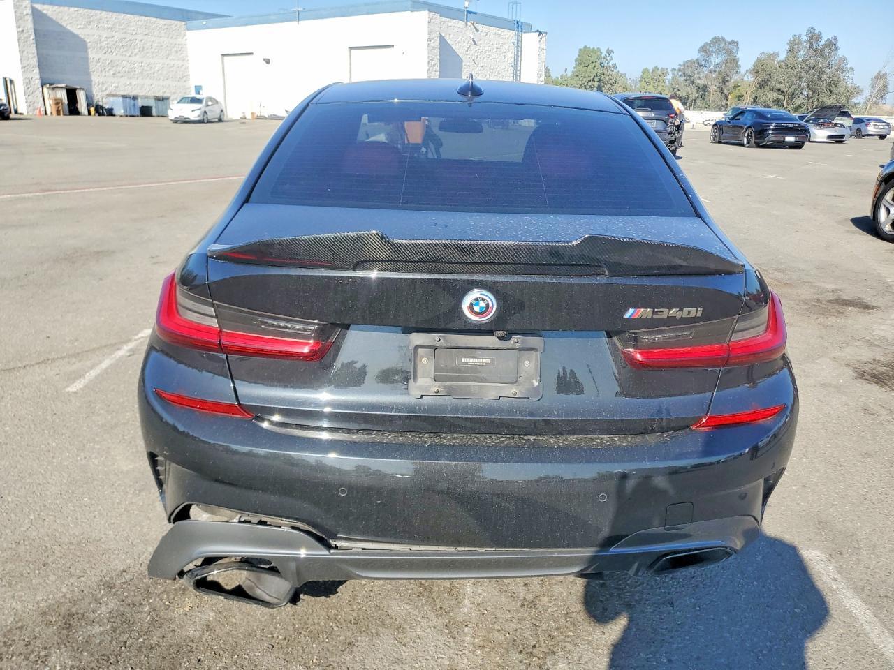 2022 BMW M340I - Фото 6