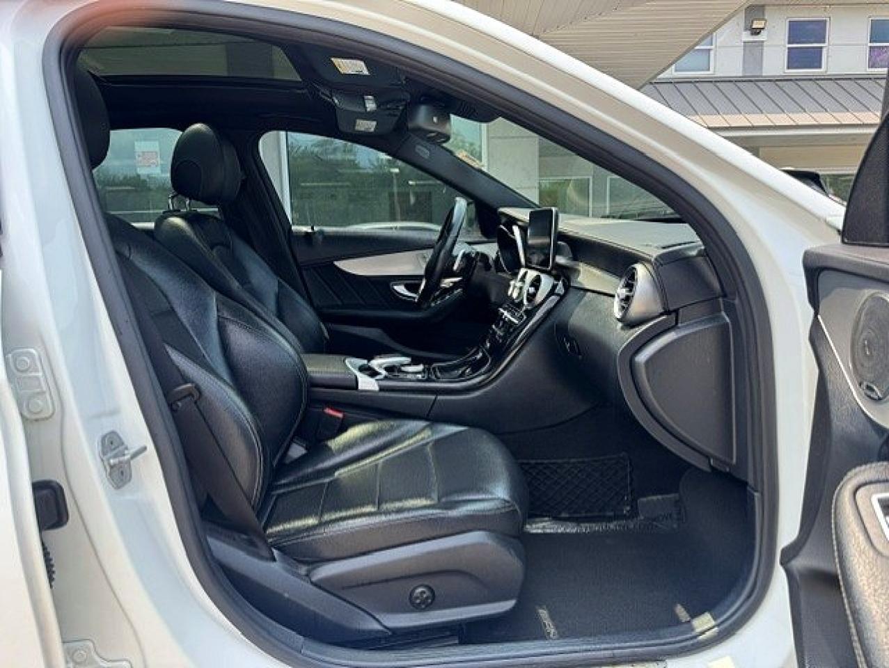 2015 Mercedes-Benz C 300 4Matic - Фото 5