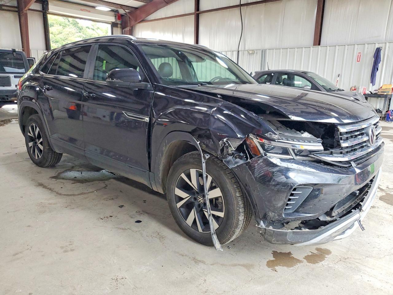 2021 Volkswagen Atlas Cross Sport Se - Фото 4
