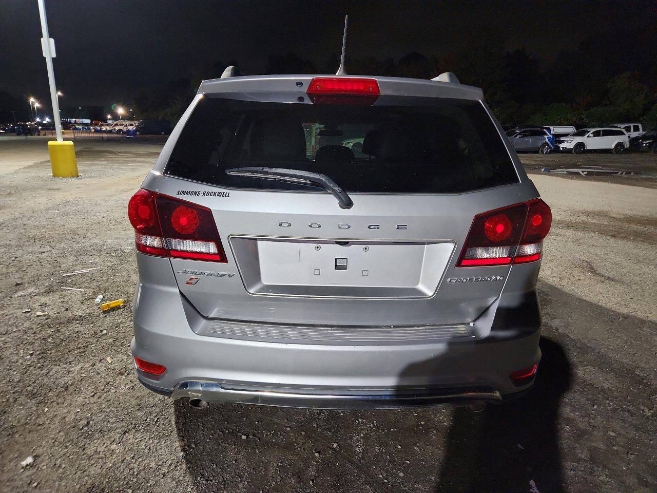 2018 Dodge Journey Crossroad - Фото 6
