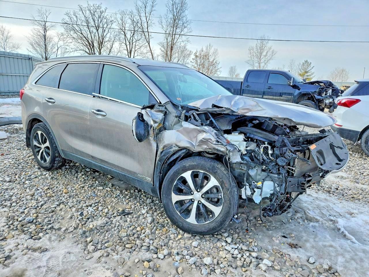 2017 Kia Sorento - Фото 4