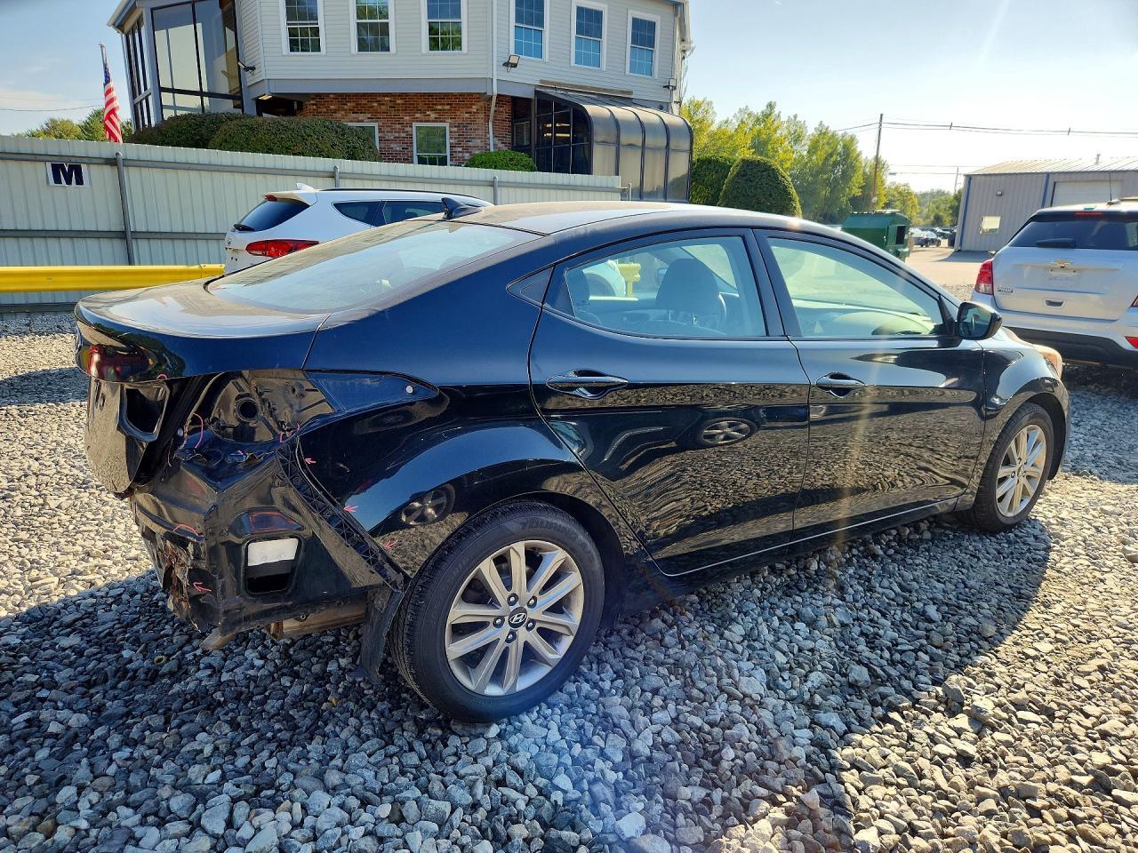 2014 Hyundai Elantra Se - Фото 3