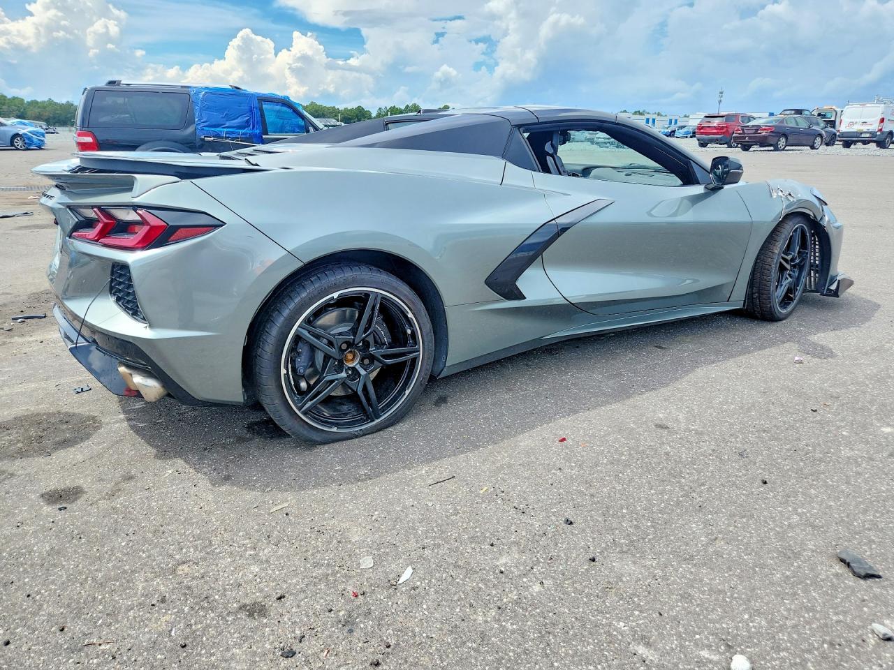 2023 Chevrolet Corvette Stingray 2Lt - Image 3