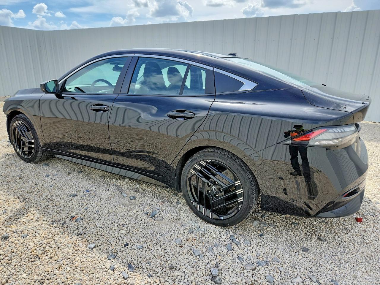 2026 Nissan Sentra Sr - Image 2