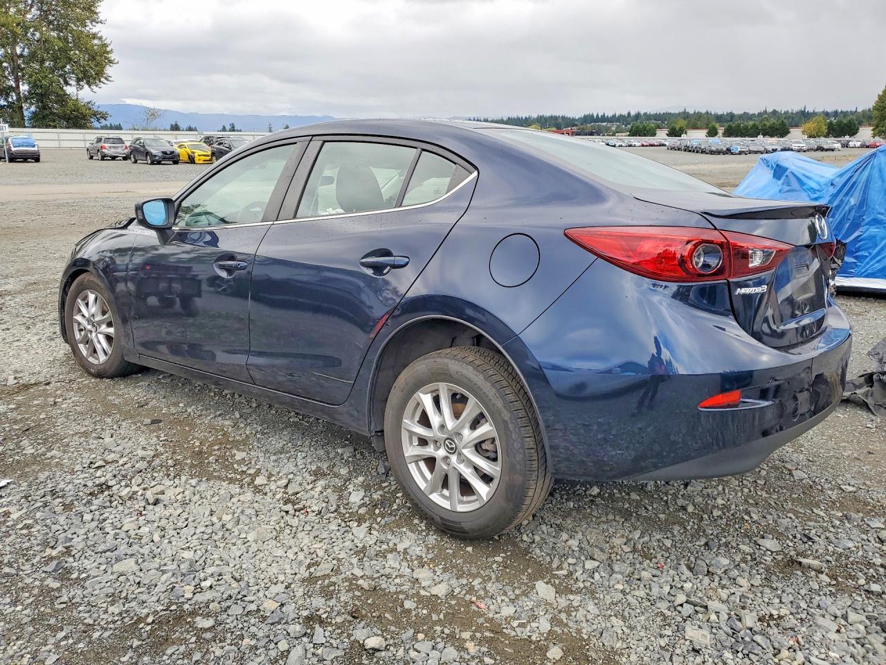 2015 Mazda 3 Touring - Фото 2