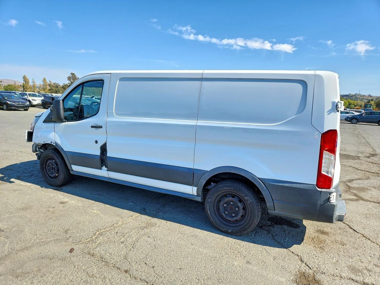 2017 Ford Transit T-150 - Фото 2