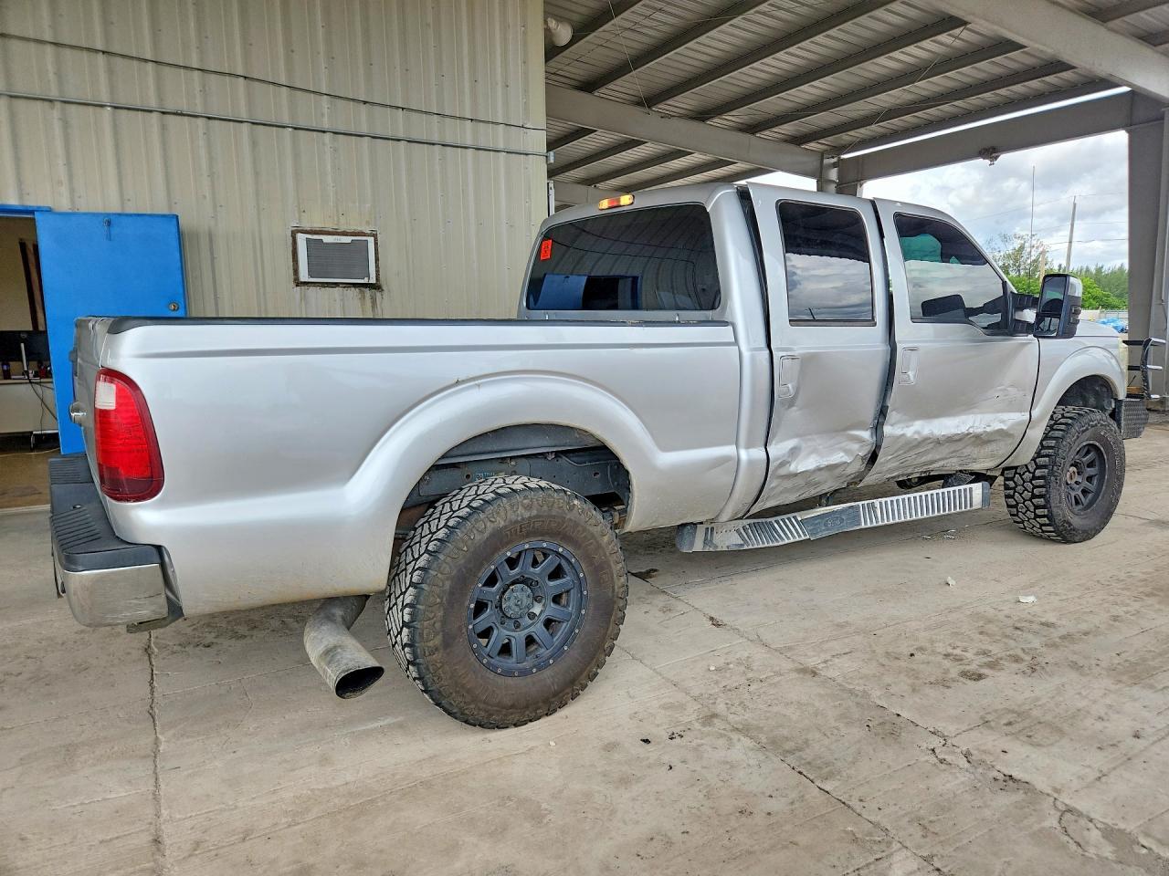 2013 Ford F250 Super Duty - Image 3