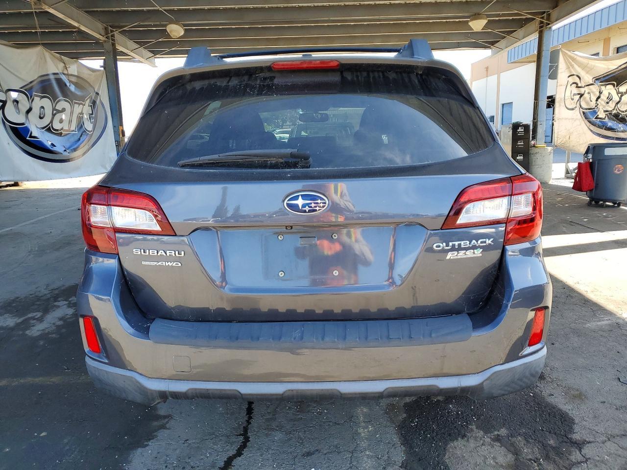 2015 Subaru Outback 2.5I Limited - Image 6