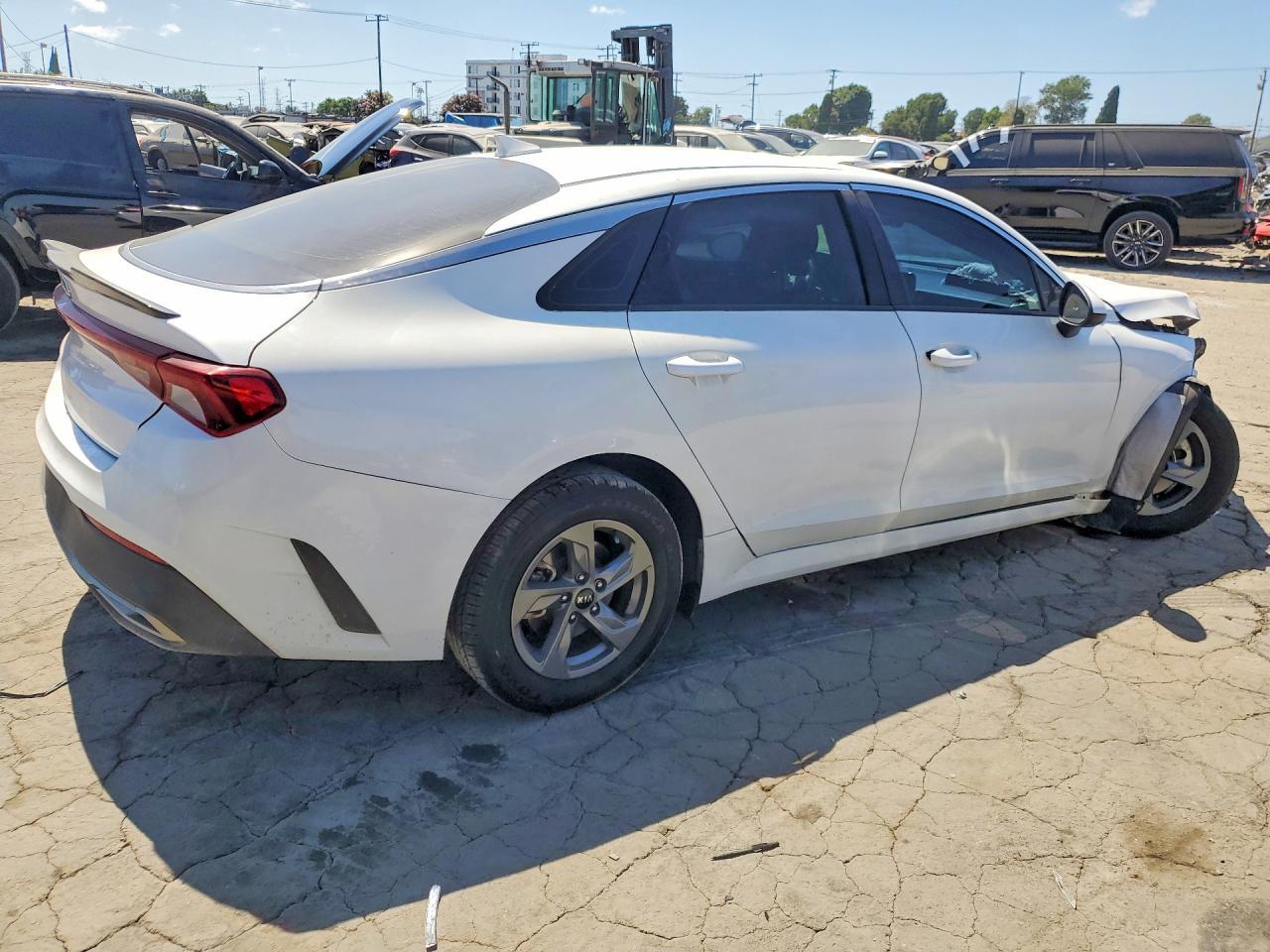 2021 Kia K5 Lx - Фото 3