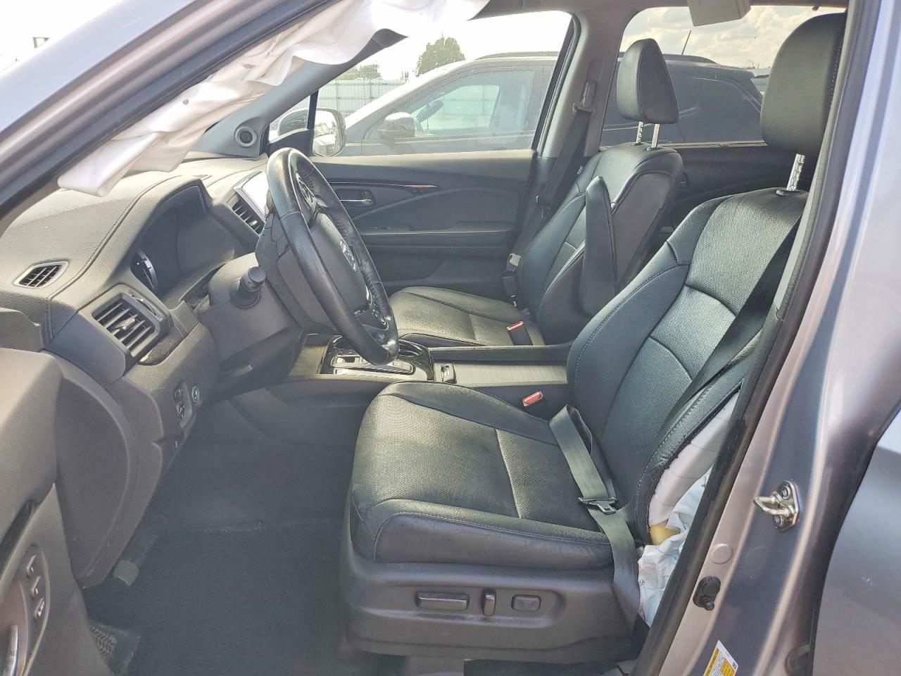 2018 Honda Pilot Elite - Image 7