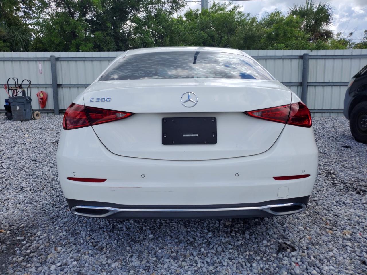 2022 Mercedes-Benz C 300 - Image 6