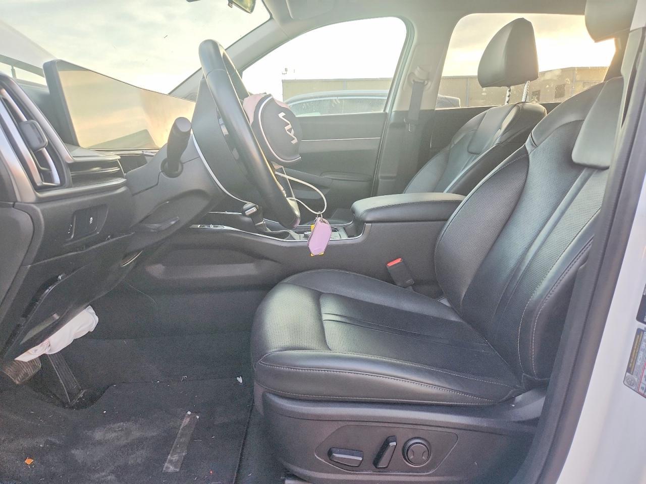 2024 Kia Sorento S - Фото 7