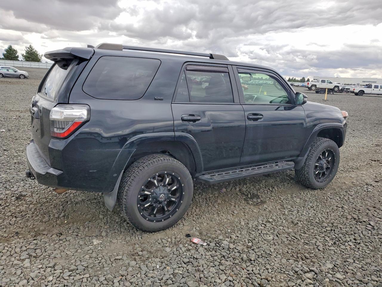 2019 Toyota 4Runner - Фото 3