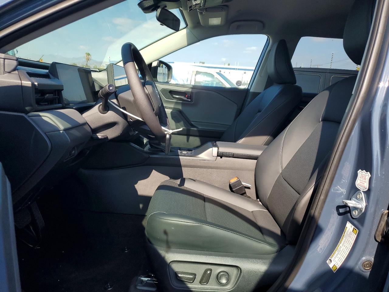 2026 Toyota Rav4 Xle Premium - Image 7