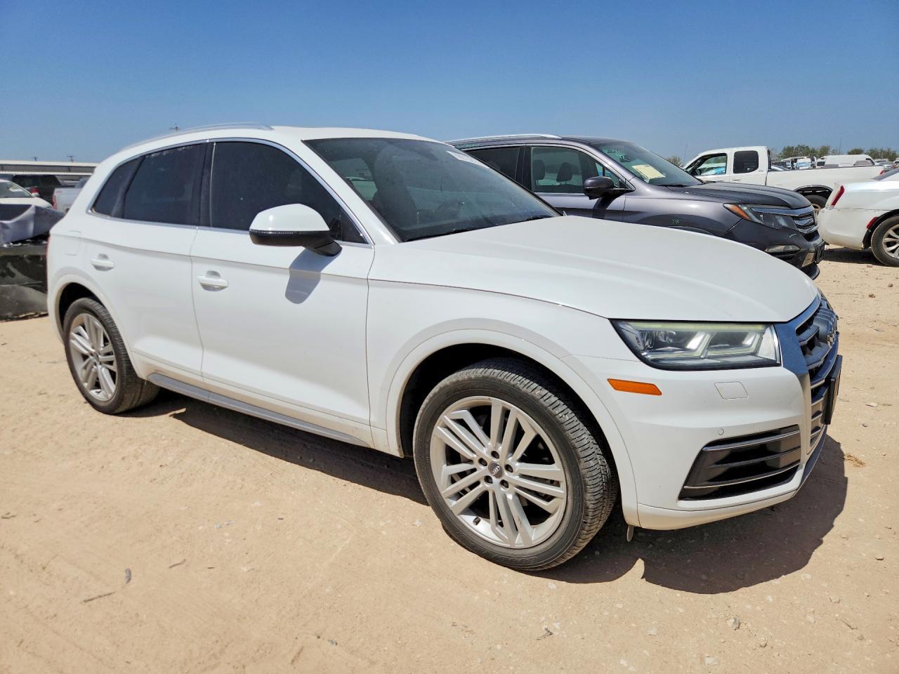 2018 Audi Q5 Premium Plus - Image 4