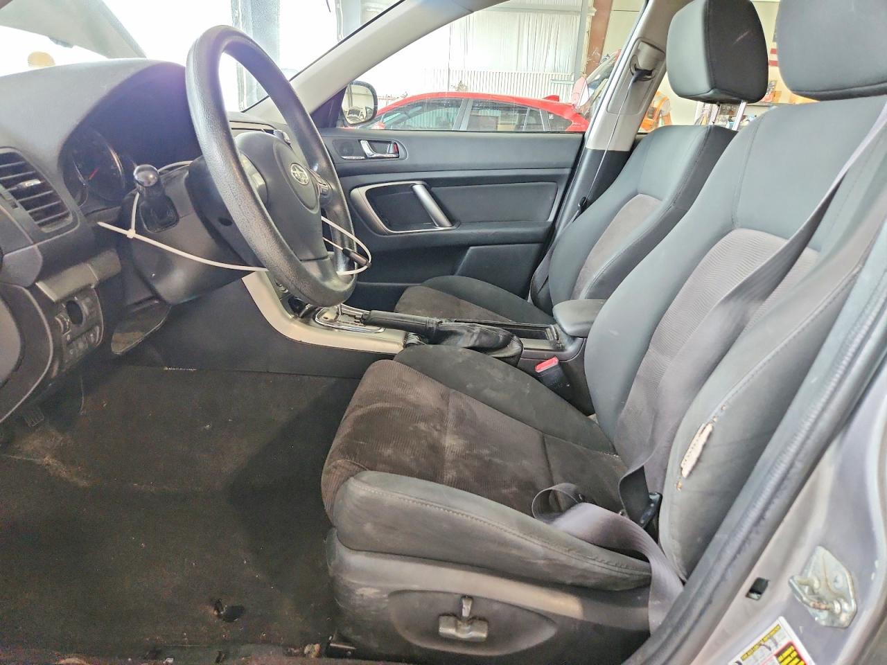 2009 Subaru Outback 2.5I - Фото 7