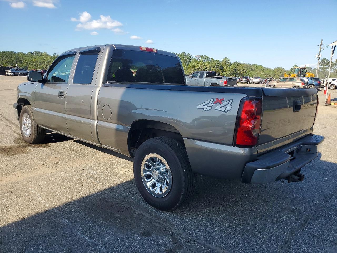 2006 Chevrolet Silverado K1500 - Фото 2