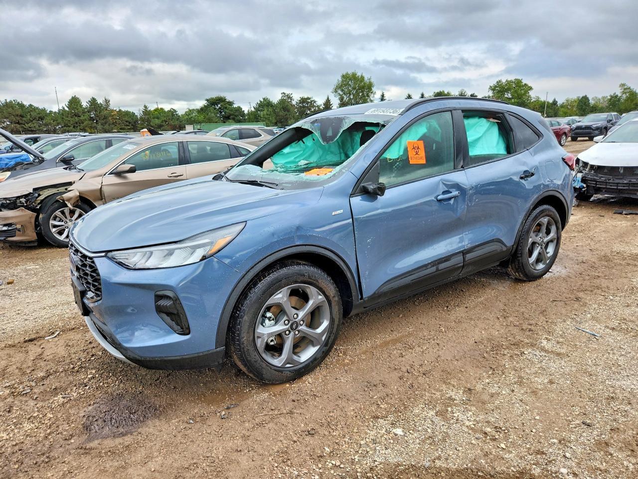 2025 Ford Escape St Line