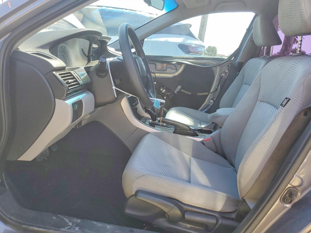 2017 Honda Accord Lx - Image 7