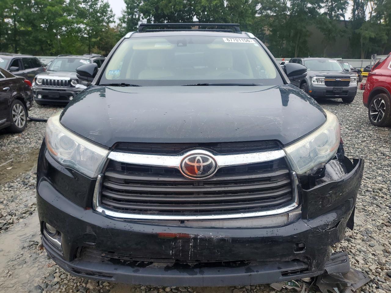 2015 Toyota Highlander Limited Platinum - Image 5