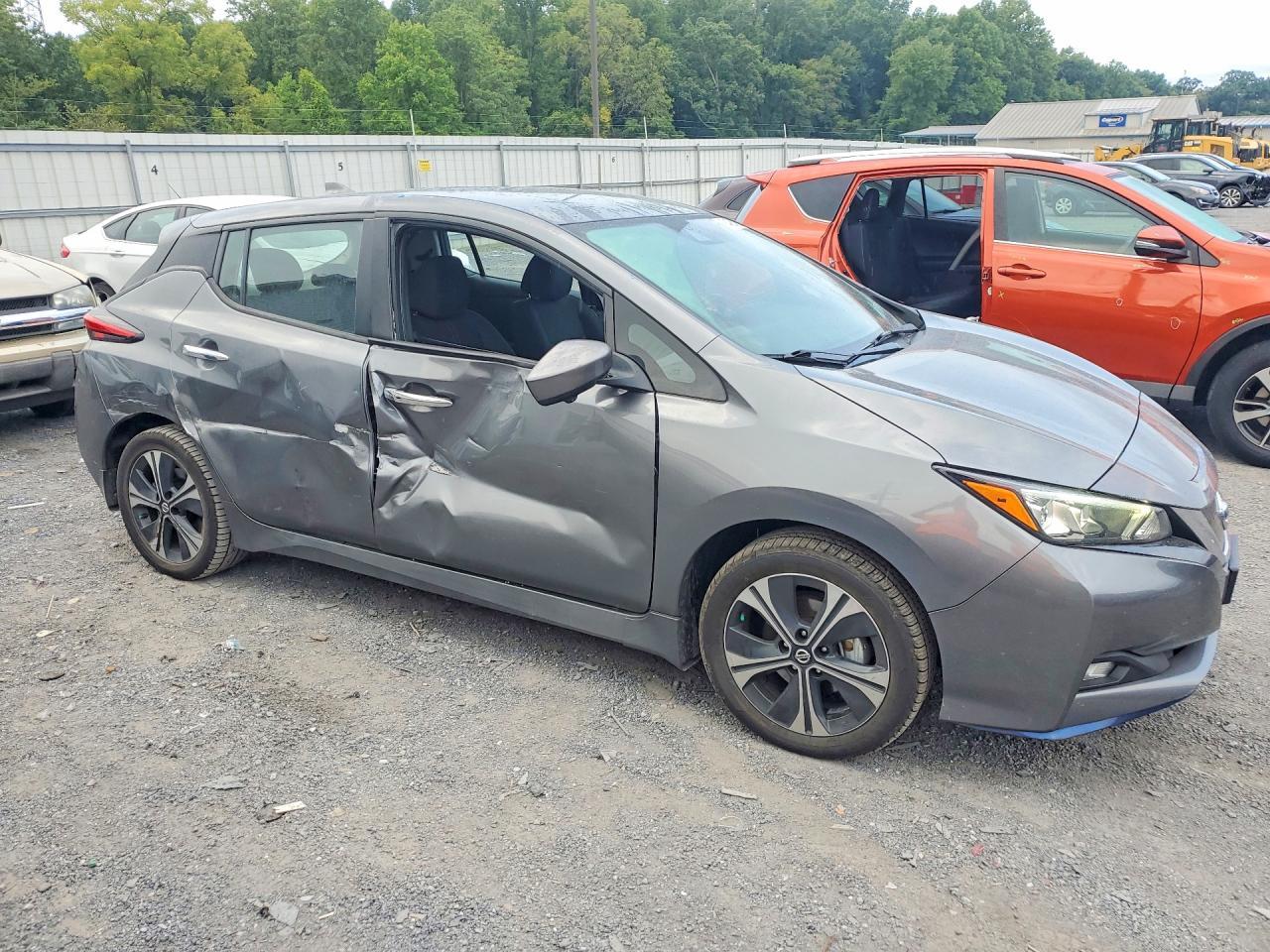 2022 Nissan Leaf Sv Plus - Image 4