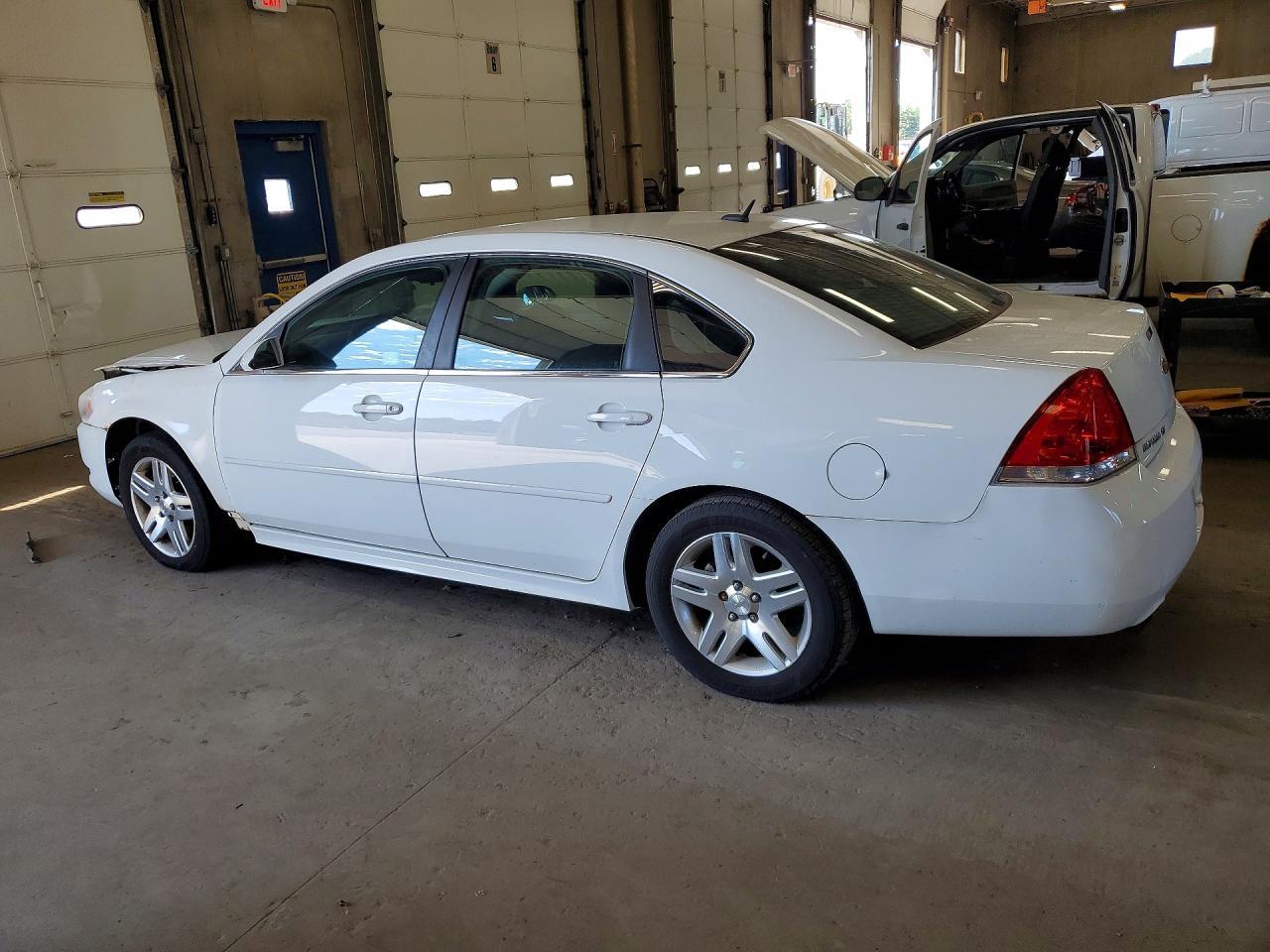 2016 Chevrolet Impala Limited Lt - Фото 2