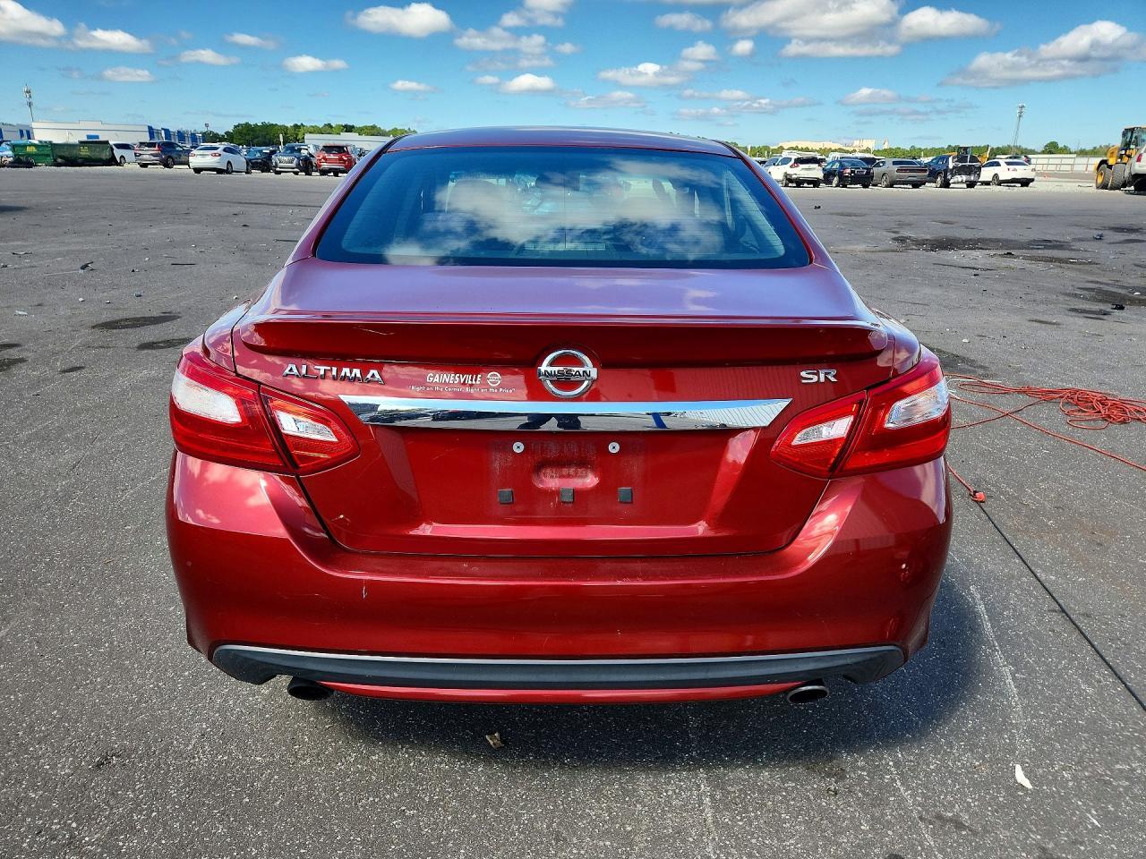 2016 Nissan Altima 2.5 Sr - Image 6