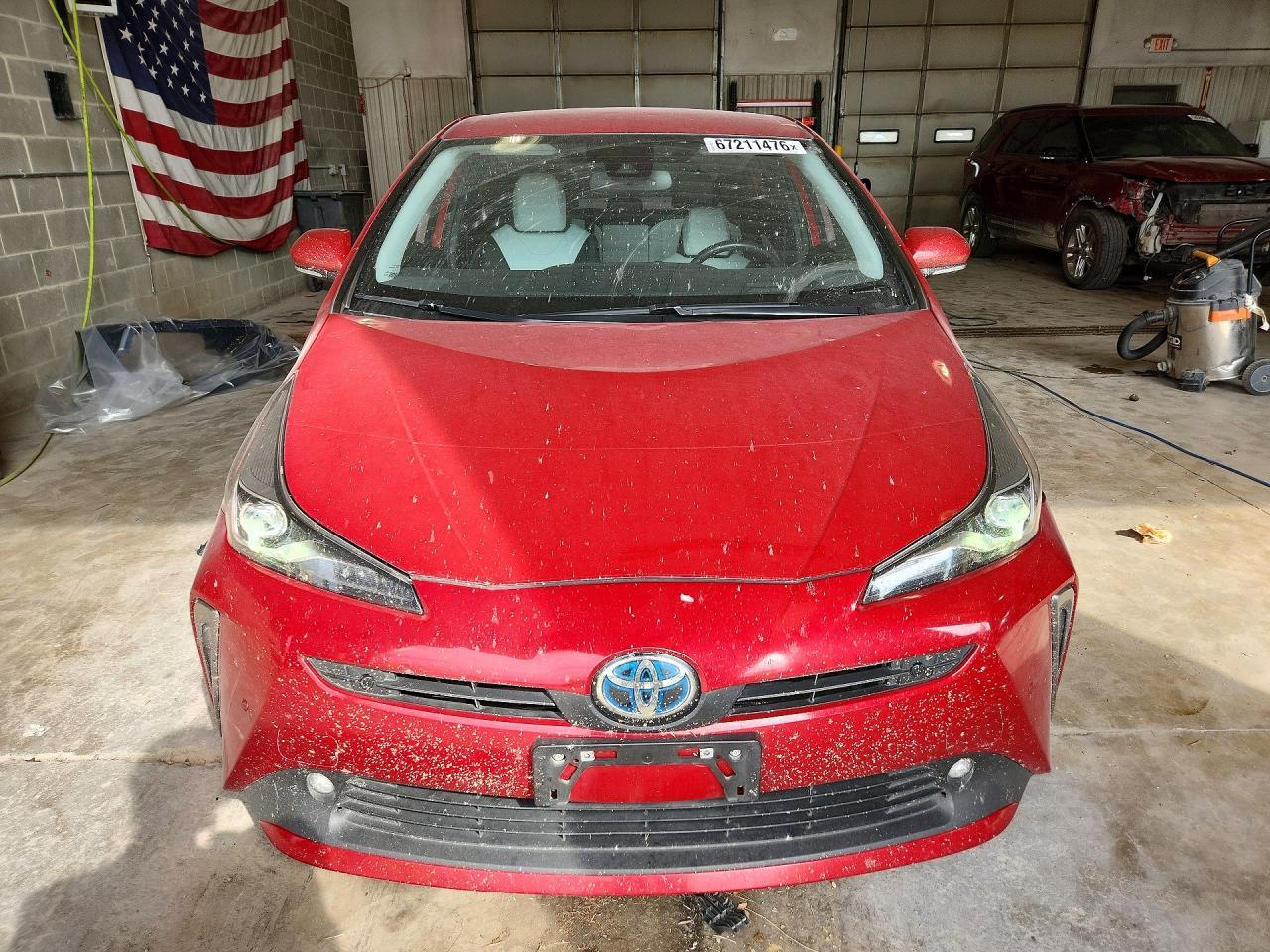 2022 Toyota Prius Xle Awd-E - Фото 5