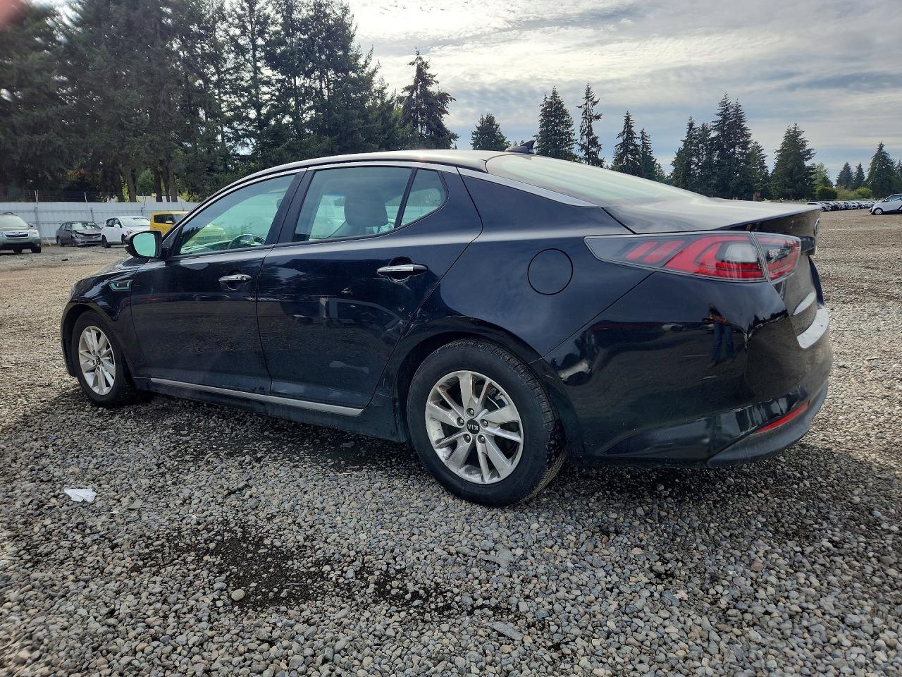 2016 Kia Optima Hybrid Base - Фото 2