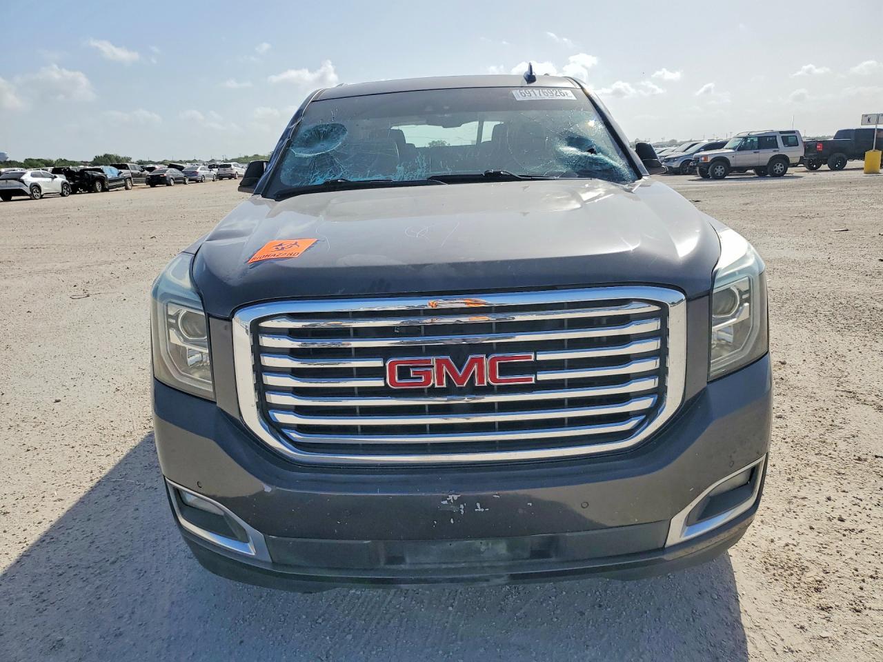 2018 GMC Yukon Slt - Фото 5