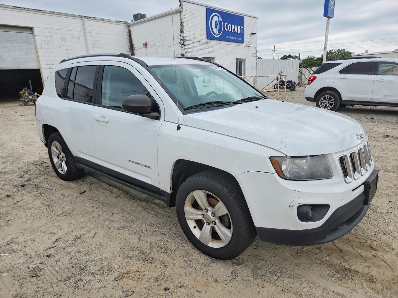 2015 Jeep Compass Sport - Фото 4