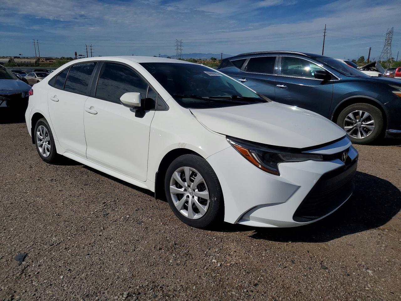 2025 Toyota Corolla Le - Фото 4