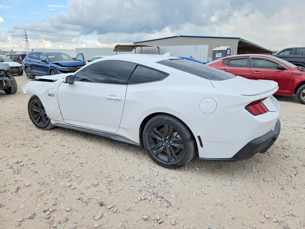 2026 Ford Mustang Gt - Фото 2