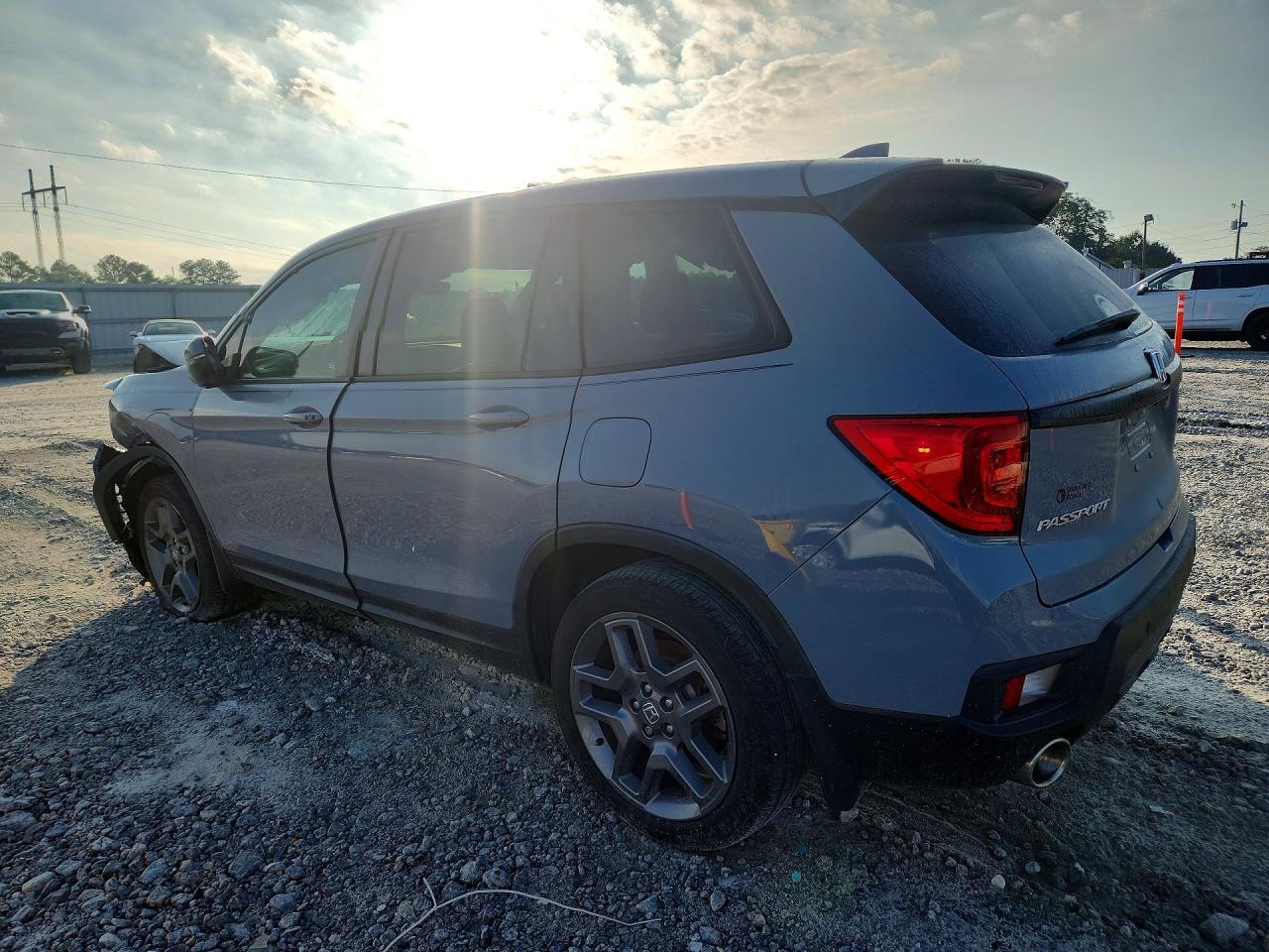 2022 Honda Passport Exl - Image 2