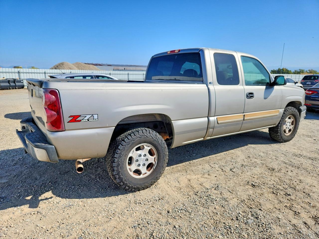 2003 Chevrolet Silverado K1500 - Фото 3