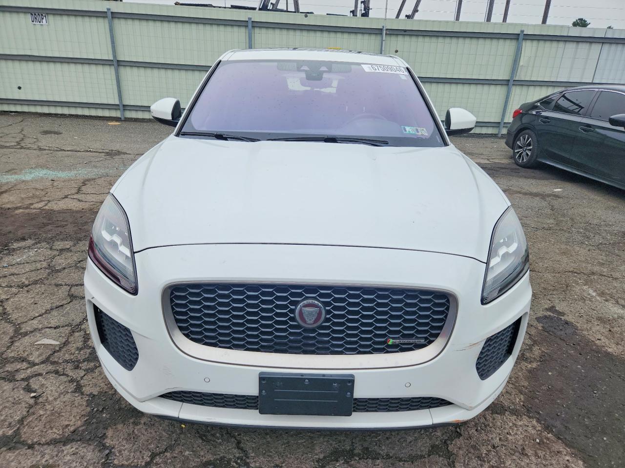 2019 Jaguar E-Pace R-Dynamic Se - Image 5