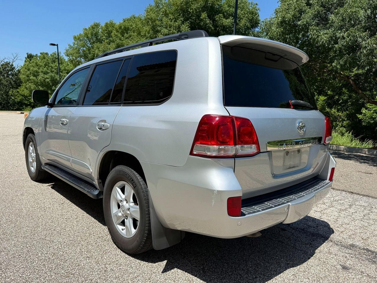 2009 Toyota Land Cruiser Base - Image 3