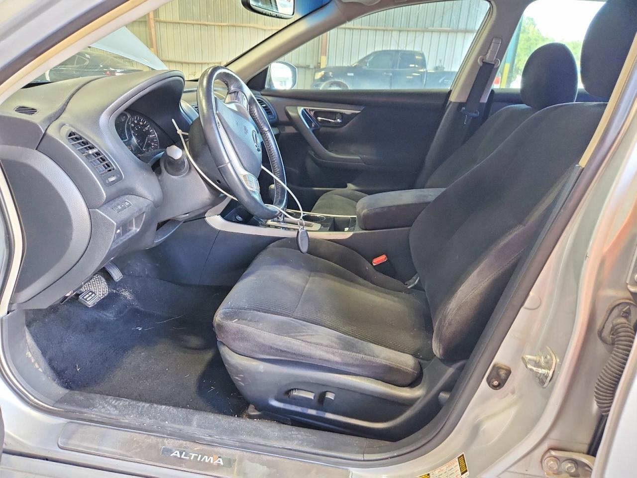 2013 Nissan Altima 2.5 - Фото 7