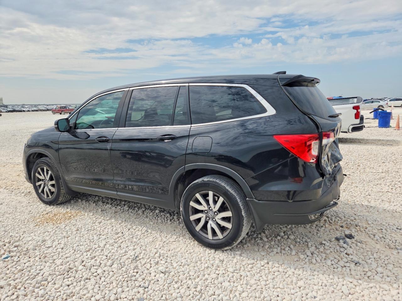 2020 Honda Pilot Exl - Image 2