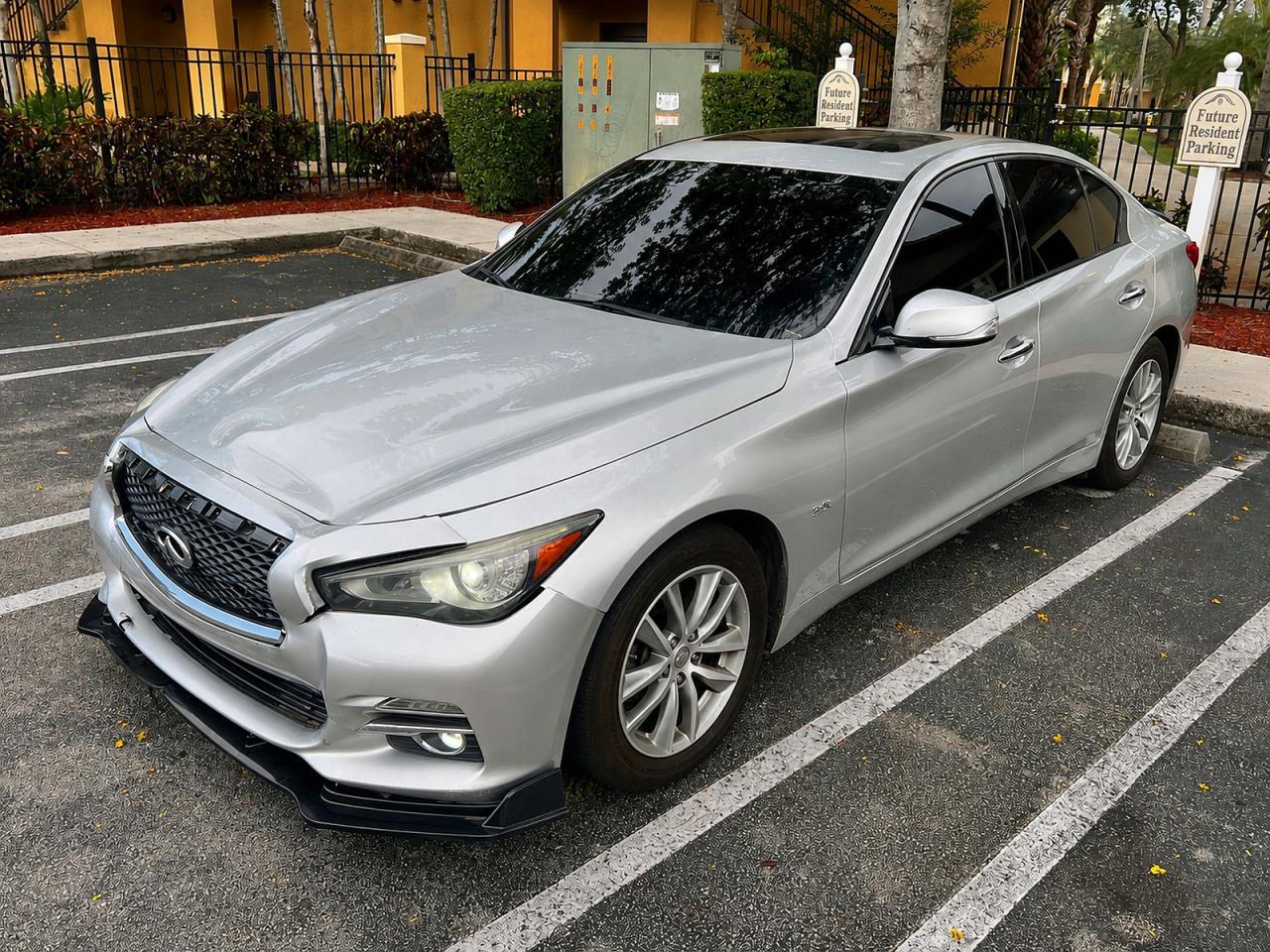 2017 Infiniti Q50 3.0T Premium - Фото 2