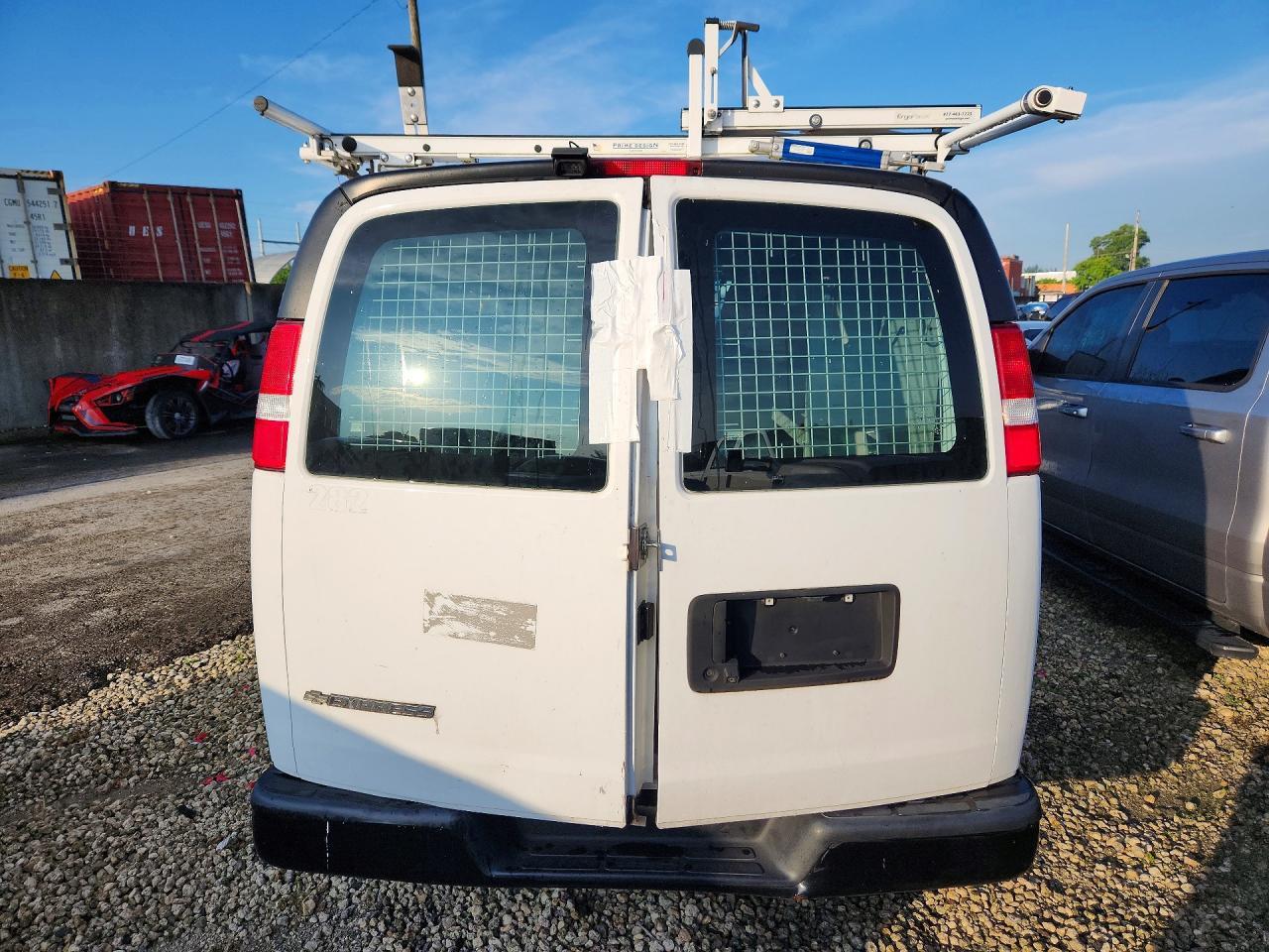 2021 Chevrolet Express G2500 - Фото 6
