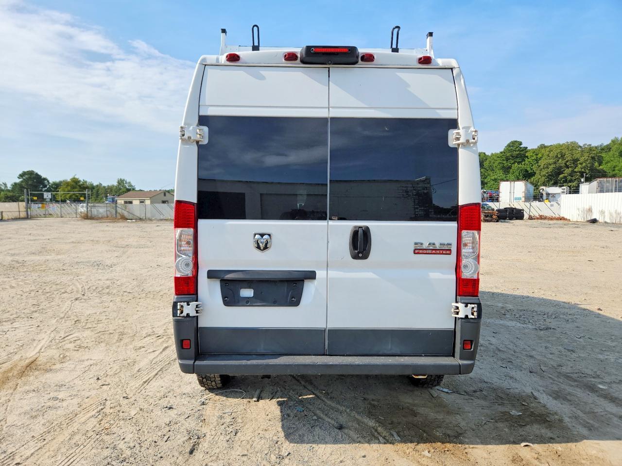 2018 Ram Promaster 2500 Delivery Van - Image 6