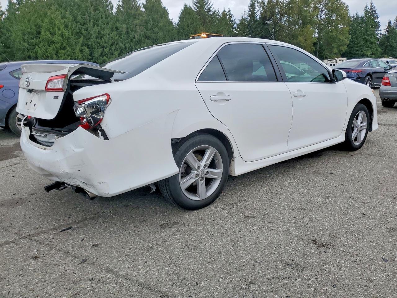 2012 Toyota Camry Se - Фото 3