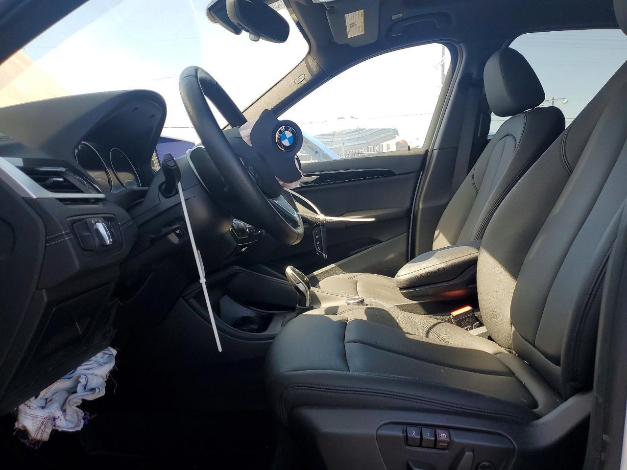 2022 BMW X1 Sdrive28I - Фото 7